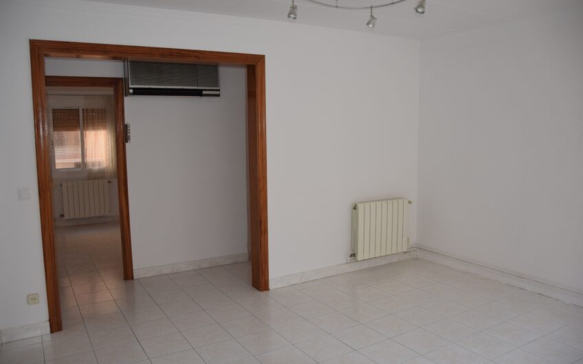 PISO EN VENTA EN LLUIS SAGNIER /PASEO MARAGALL