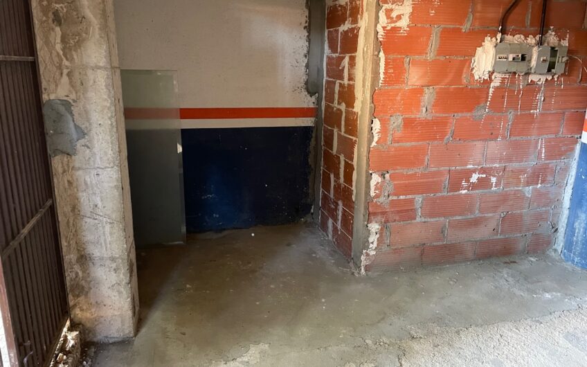 LOCAL 28 M2 FONT D’EN FARGUES EXTERIOR CALLE