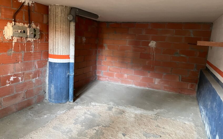 LOCAL 28 M2 FONT D’EN FARGUES EXTERIOR CALLE